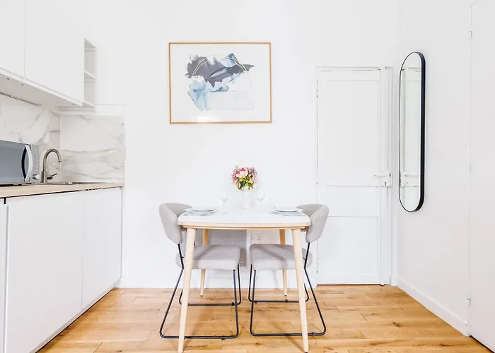 Lägenhet Cosy Etoile Friedland Paris