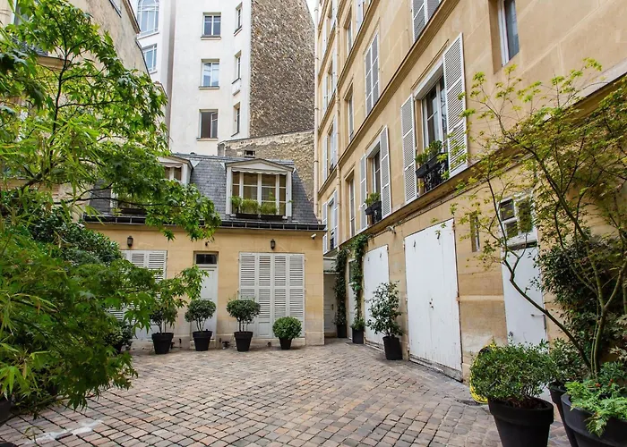 Apartment Cosy Etoile Friedland Paris